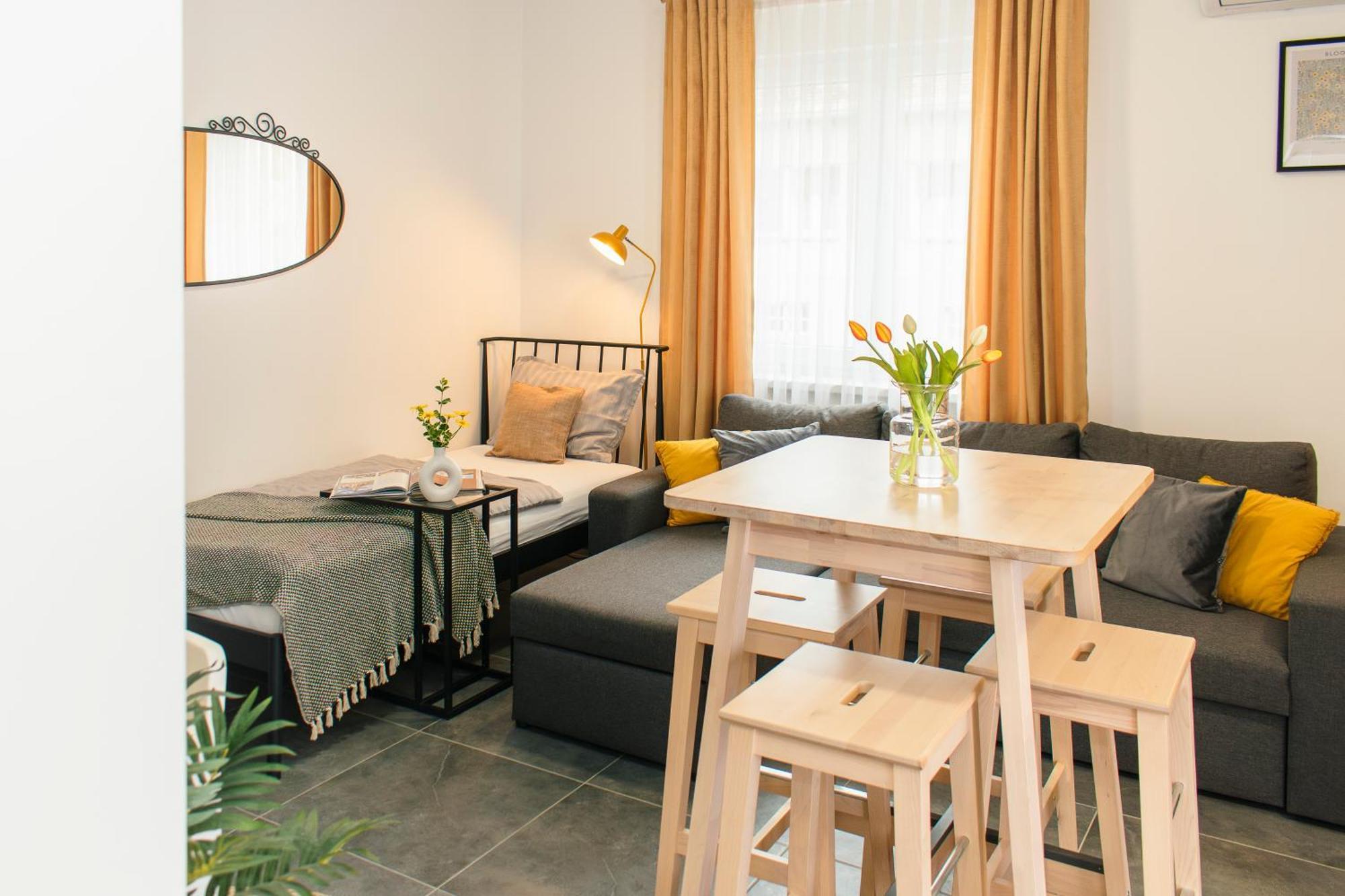 Goodlife Studio Apartment Pozega Ngoại thất bức ảnh